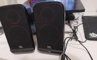 JBL820音箱的音质表现与功能特点剖析（透明纯净的音质，打造身临其境的听觉享受）