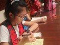 记者如何提高写稿能力（掌握关键技巧，成为优秀的新闻写作专家）