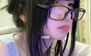 电脑氛围居家自拍教程（使用电脑创造温馨家居自拍，让你的照片更具氛围）