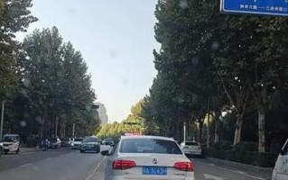 以赛尔贝尔G02A（探索智能科技与时尚融合的全新境界）