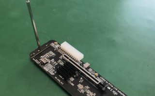 网购电脑显卡接线教程（一步步教你如何正确接线，实现电脑升级！）