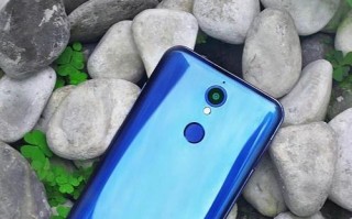 以观V5裸眼3D手机——颠覆传统视觉体验（画面细腻逼真，独特裸眼3D技术让你身临其境）