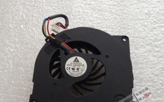 华硕电脑开机提示CPU风扇错误（如何解决华硕电脑开机提示CPU风扇错误问题）