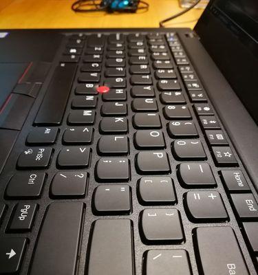 当ThinkPad键盘突然全部失灵，该怎么办？（探索ThinkPad键盘失灵的原因和解决方法）-第2张图片-数码深度