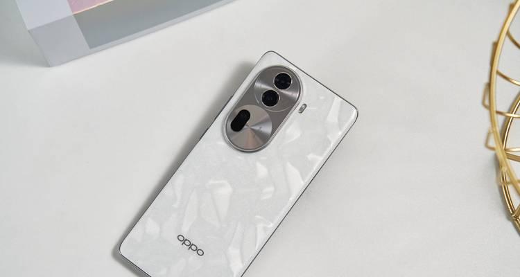 OPPO11手机的性能与创新（探索OPPO11手机的出色特点和功能，为你带来更好的手机体验）-第2张图片-数码深度