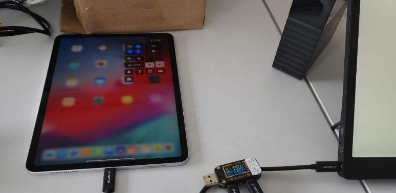 解决iPad无法充电的方法（排查故障、使用原装充电器和线缆、寻求专业帮助）-第1张图片-数码深度