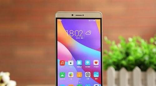 华为Note8屏幕评测（一览无余的视觉盛宴）-第1张图片-数码深度