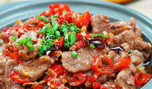 红辣椒金典496——燃烧味蕾的绝佳选择（以红辣椒金典496为主角，探索独特风味的美食之旅）-第2张图片-数码深度