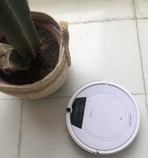福玛特智能扫地机的使用体验（便捷智能，轻松守护家庭清洁）-第2张图片-数码深度