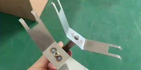 电脑支架涂装喷漆教程（DIY电脑支架涂装喷漆教程，轻松改变你的办公环境）-第2张图片-数码深度