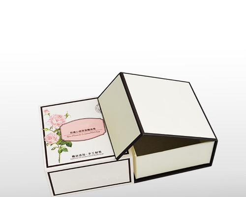 用纸自制翻盖电脑的创意教程（简易制作，让你的电脑与众不同）-第3张图片-数码深度